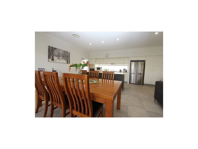12 Macquarie Street, Wakerley QLD 4154