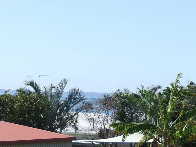 1/11 Arnold Street, Manly QLD 4179