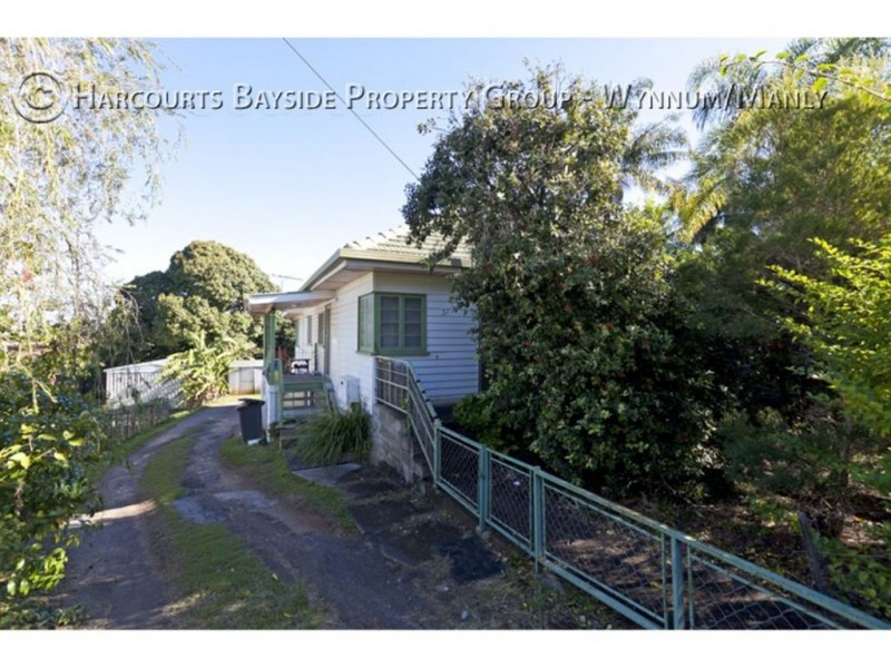 31 Barrinia Street, Manly QLD 4179