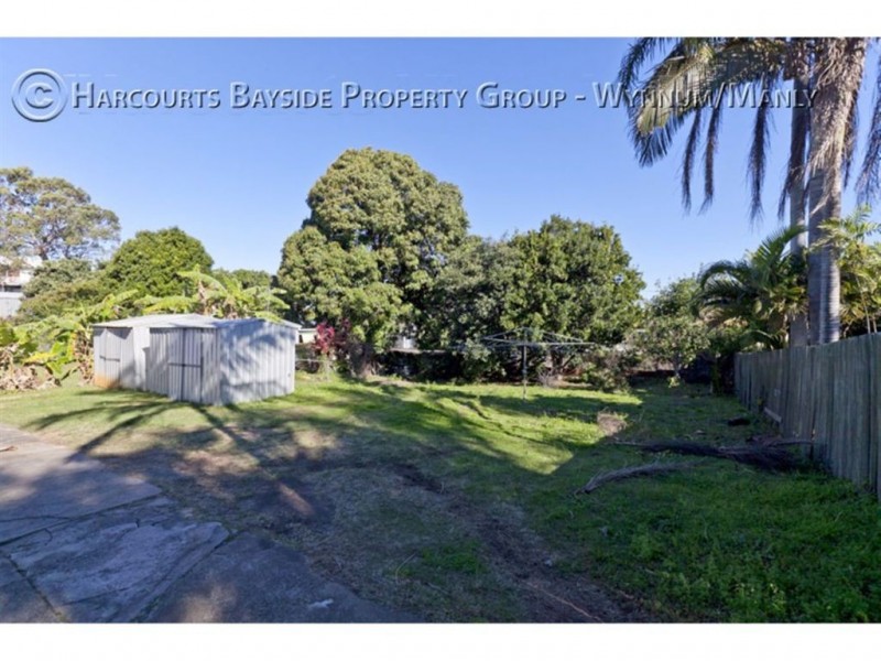 31 Barrinia Street, Manly QLD 4179