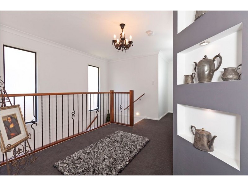 87 Bainbridge Street, Ormiston QLD 4160