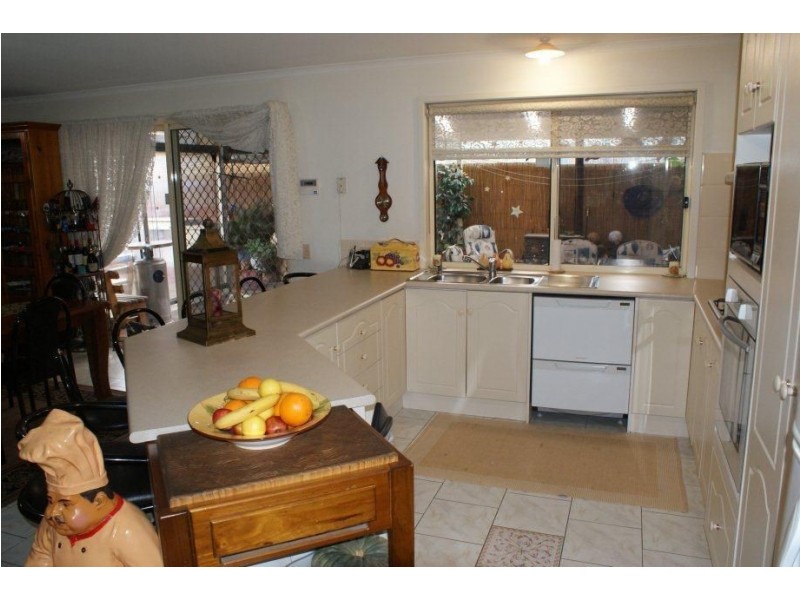 4 Riley Street, Holden Hill SA 5088