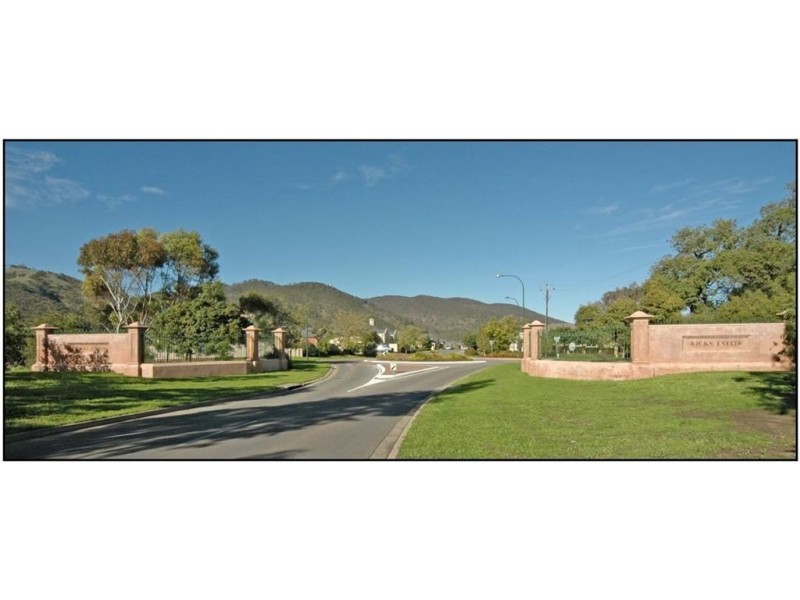 23 The Promenade, Highbury SA 5089