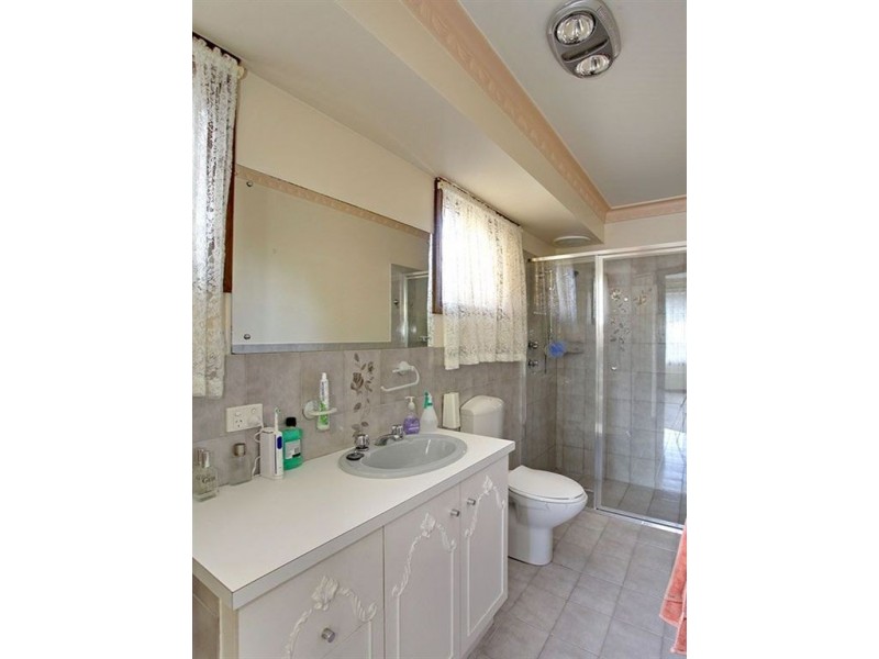 16 Heather Court, Paradise SA 5075