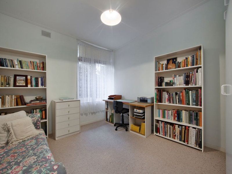 4 Selbourne Avenue, Rostrevor SA 5073
