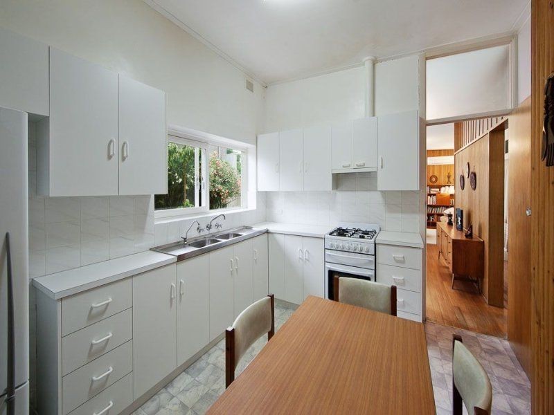 4 Selbourne Avenue, Rostrevor SA 5073