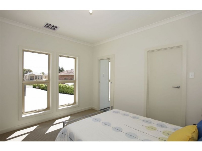 25B Derwent Avenue, Magill SA 5072