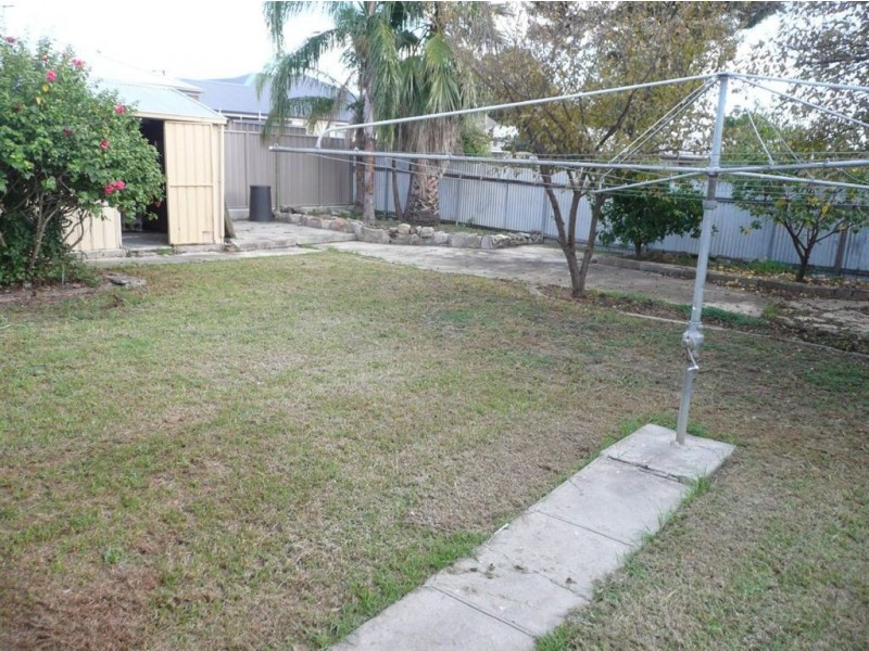 6 Moseley Road, Paradise SA 5075