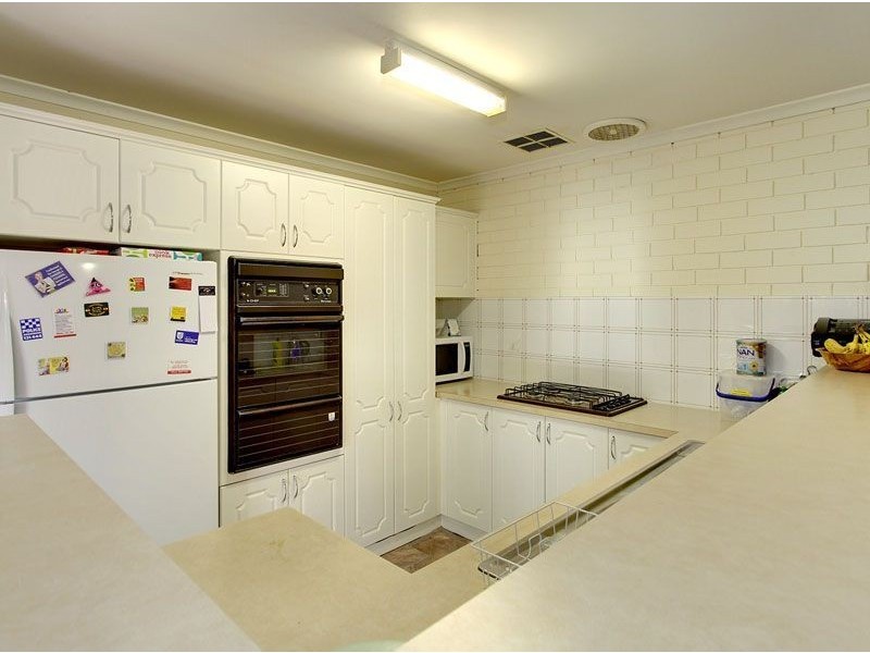 12A Willow Drive, Paradise SA 5075