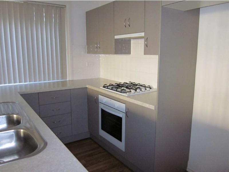 7B Frances Avenue, Para Hills SA 5096