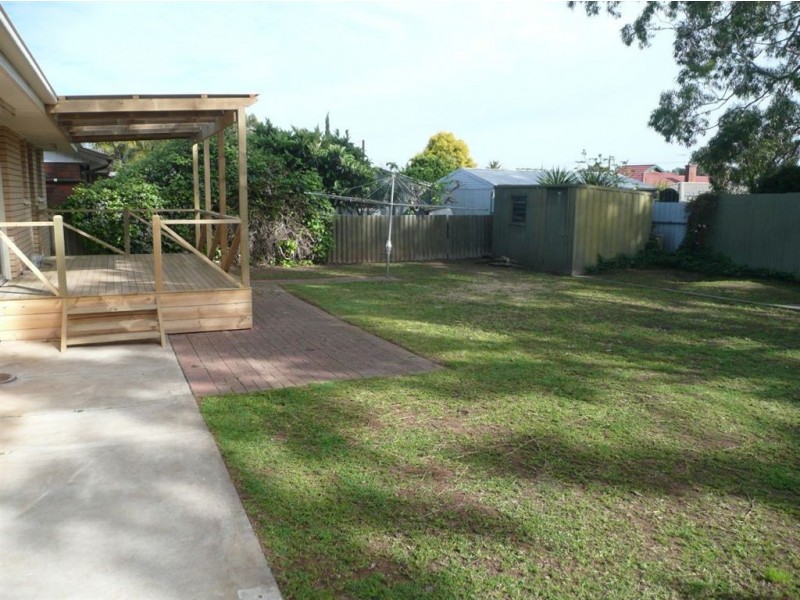 17 Wood Road, Paradise SA 5075