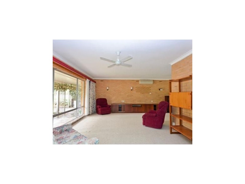 14 Hamish Grove, Rostrevor SA 5073