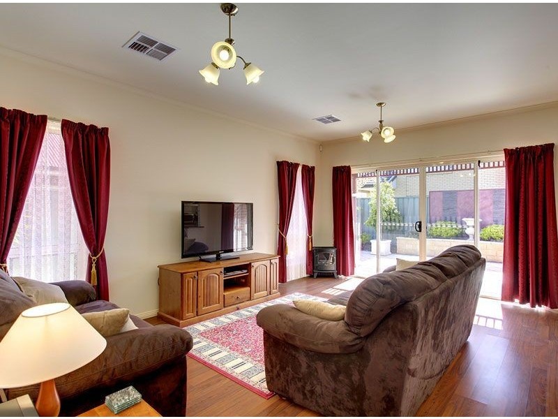 13 Everglade Street, Mawson Lakes SA 5095