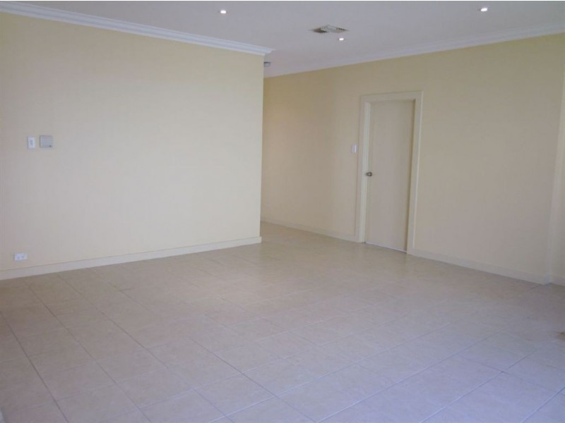 2/18A Farmer Street, Newton SA 5074