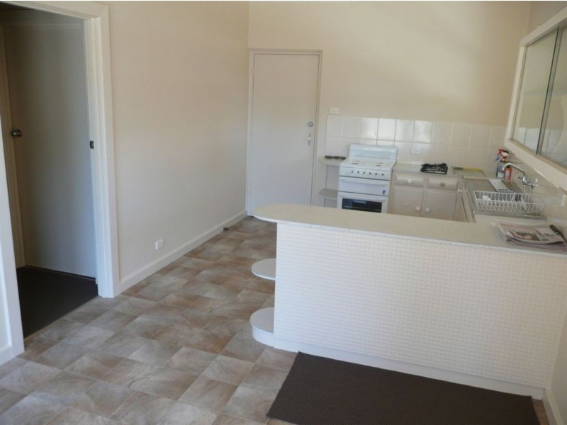 2 Philpott Avenue, Paradise SA 5075