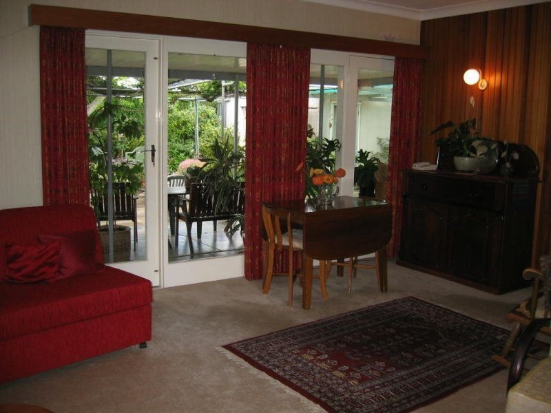 11 Orchard Grove, Newton SA 5074