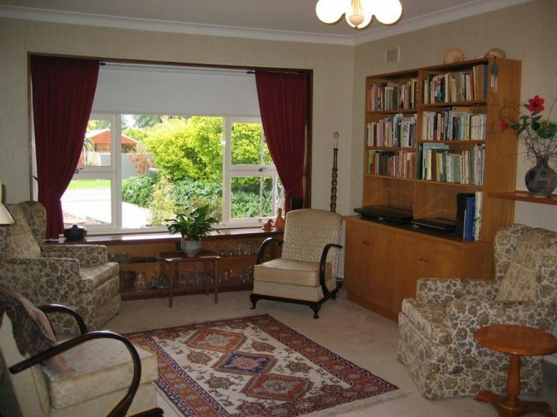 11 Orchard Grove, Newton SA 5074