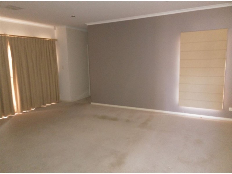 11 Fort Avenue, Kensington Gardens SA 5068