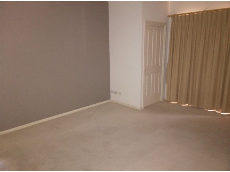 11 Fort Avenue, Kensington Gardens SA 5068