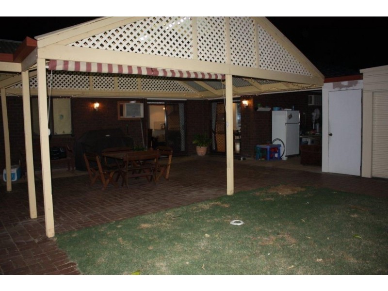 6 Hann Court, Paradise SA 5075
