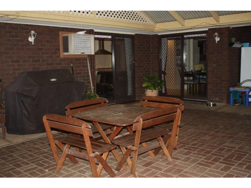 6 Hann Court, Paradise SA 5075