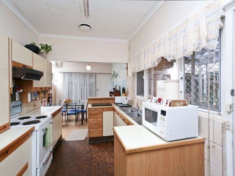 12 Canterbury Avenue, Trinity Gardens SA 5068