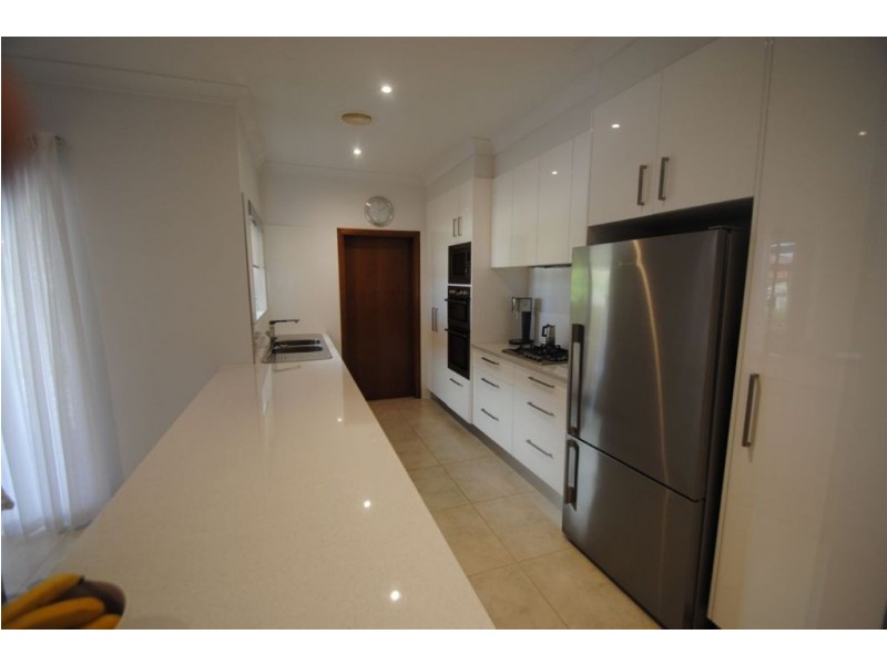 14 Oakdale Avenue, Newton SA 5074