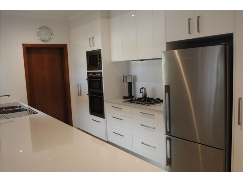 14 Oakdale Avenue, Newton SA 5074