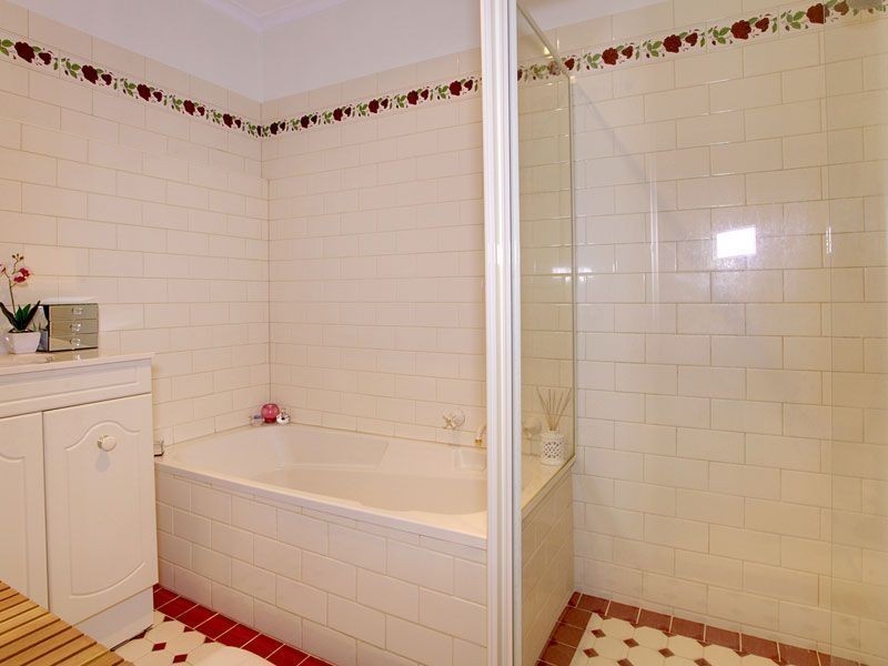 12 Silvermere Avenue, Paradise SA 5075