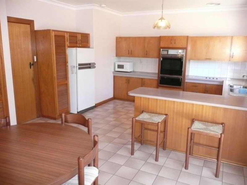 15 Foster Avenue, Paradise SA 5075