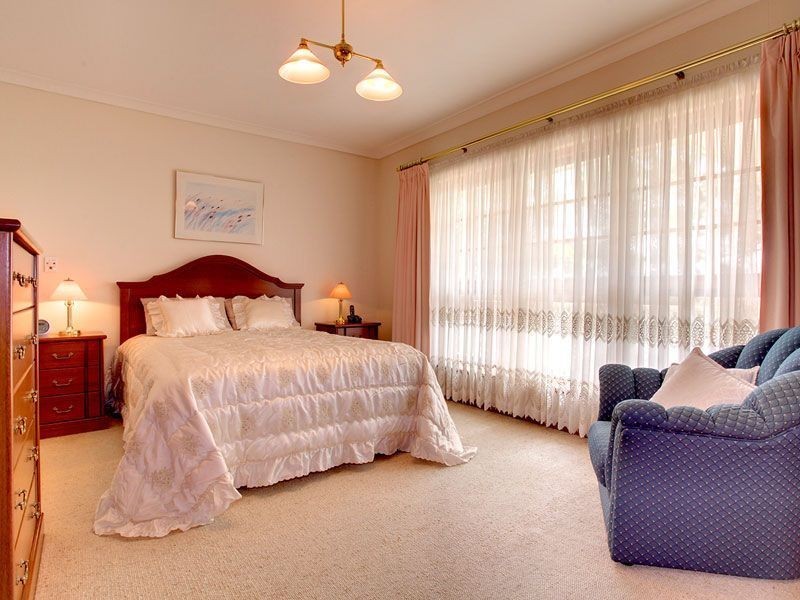 22 Trewren Avenue, Rostrevor SA 5073