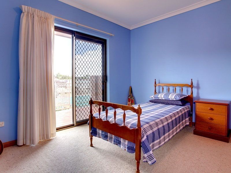 22 Trewren Avenue, Rostrevor SA 5073