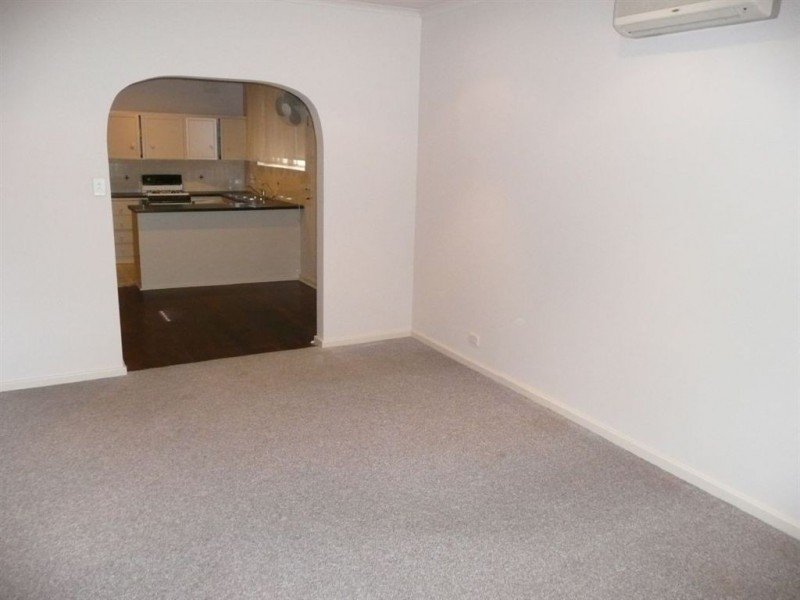 6 Moseley Road, Paradise SA 5075