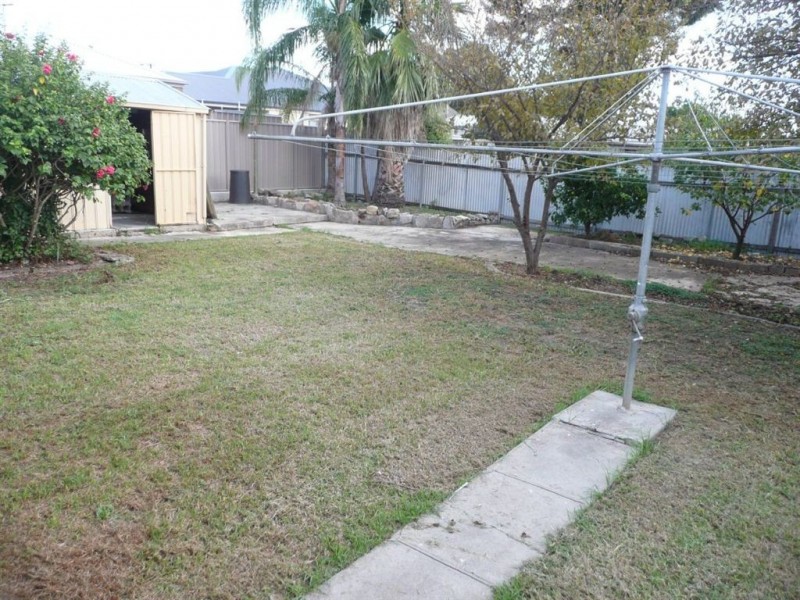 6 Moseley Road, Paradise SA 5075