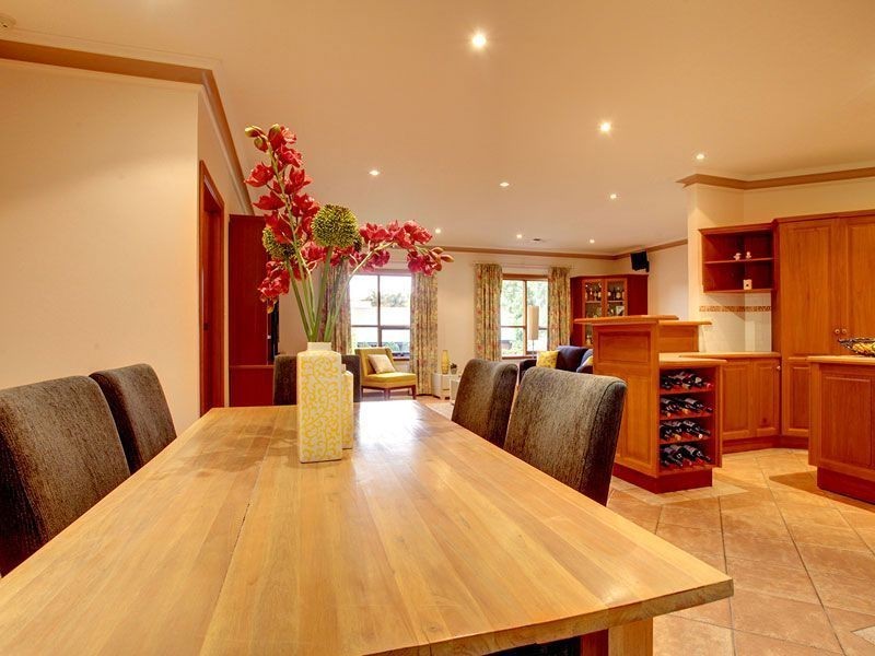 51 River Drive, Paradise SA 5075