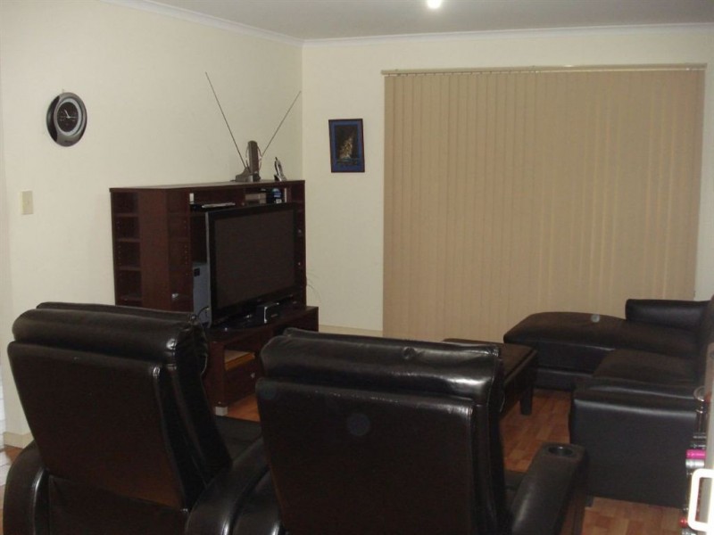 11 Warren Street, Angle Park SA 5010