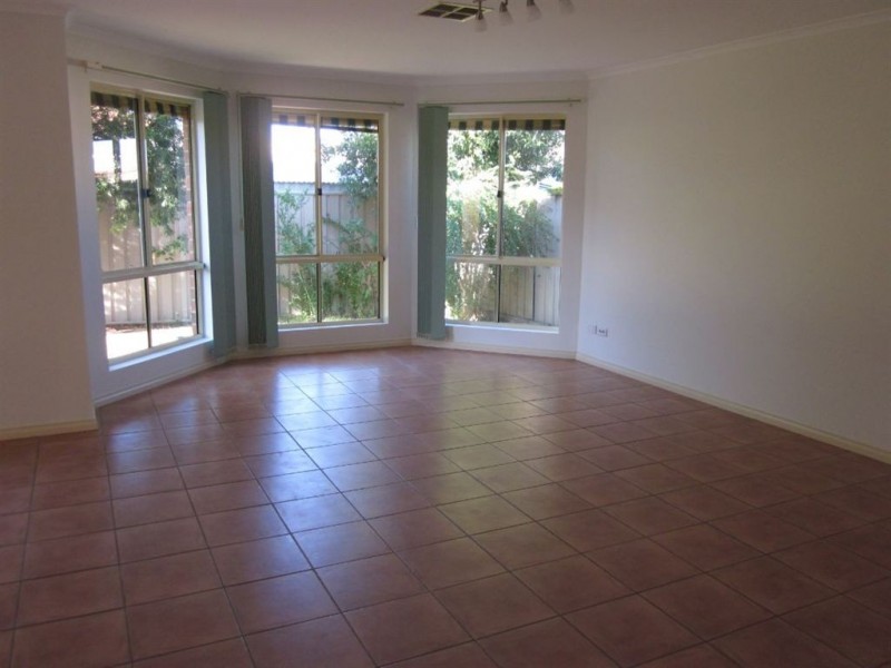 51 Conservatory Circuit, Oakden SA 5086