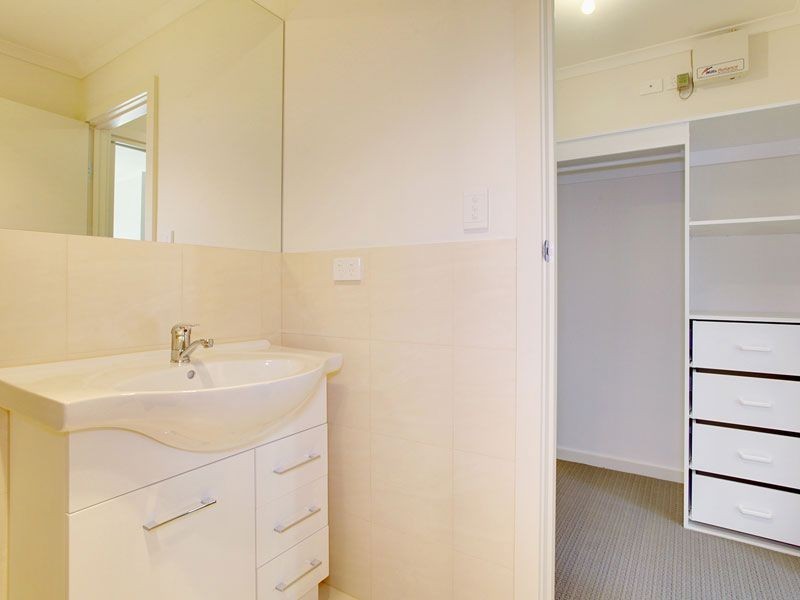 12 Amy Street, Athol Park SA 5012