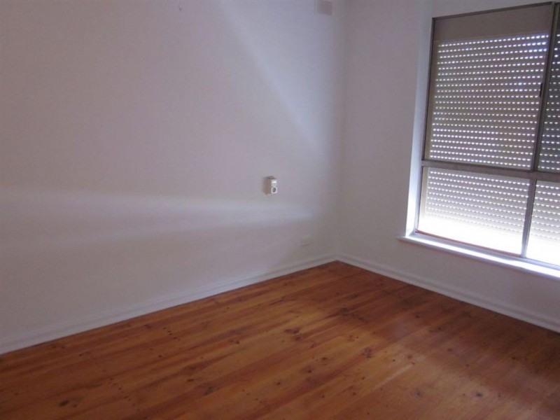 25 Ashley Avenue, Ridgehaven SA 5097