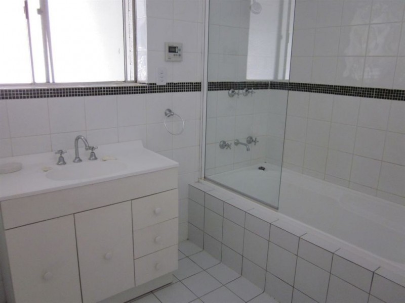 25 Ashley Avenue, Ridgehaven SA 5097