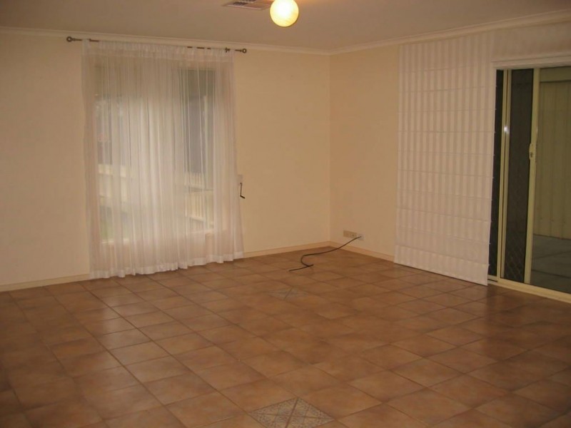 35 Wood Road, Paradise SA 5075