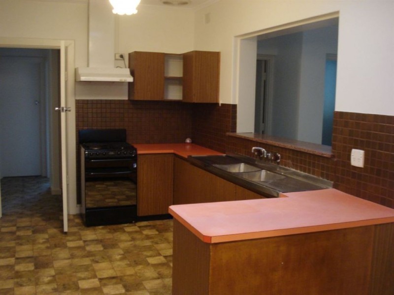 38 Schulze Road, Paradise SA 5075