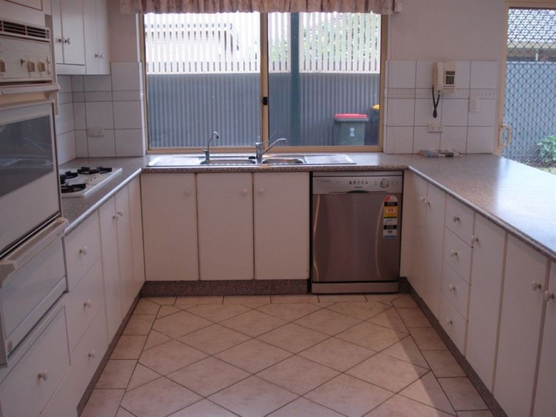 61 Barnes Road, Glynde SA 5070