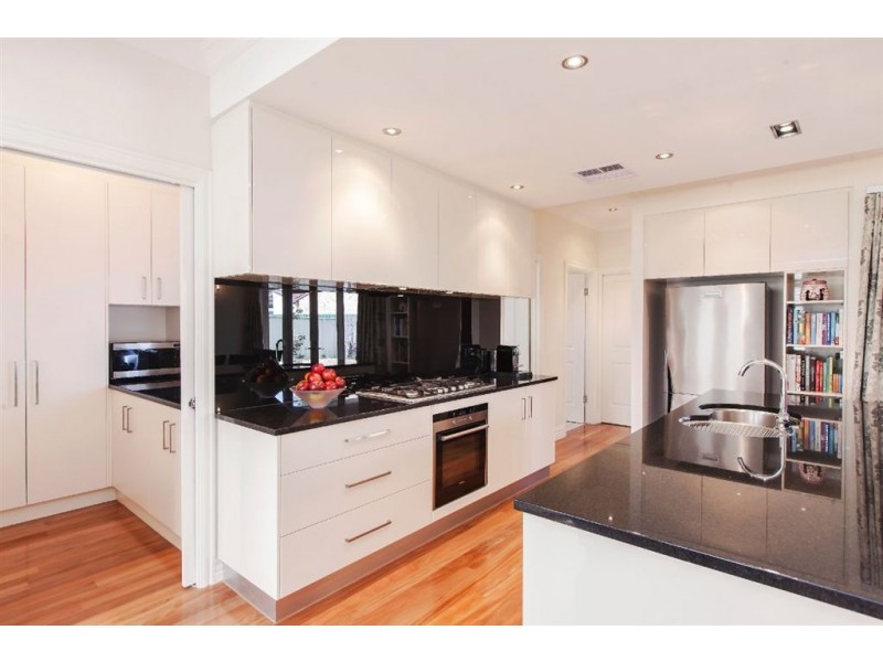 26 Silvermere Avenue, Paradise SA 5075