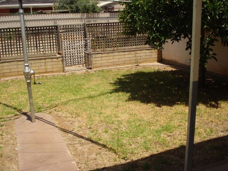 18 Trewren Avenue, Rostrevor SA 5073