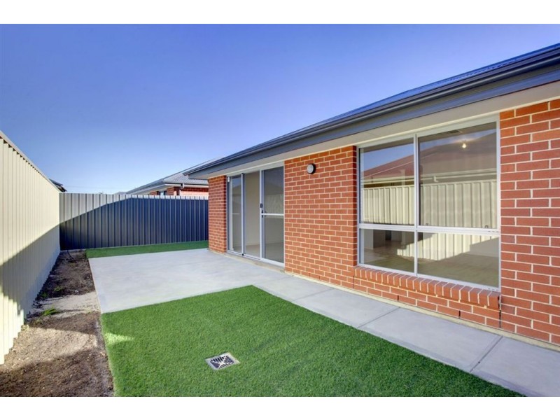 6 Amy Street, Athol Park SA 5012