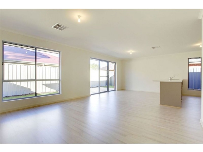 4 Amy Street, Athol Park SA 5012