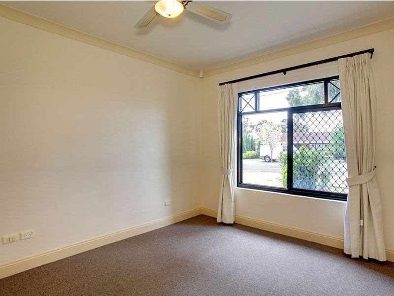24 Vincent Avenue, Athelstone SA 5076