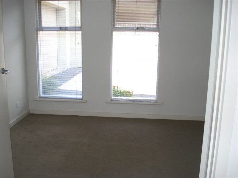 2/421 Payneham Road, Felixstow SA 5070