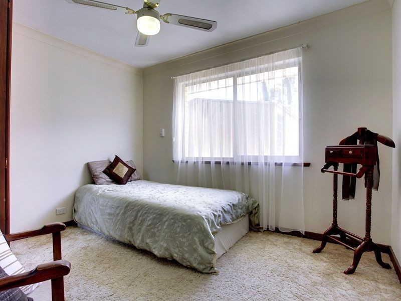 1 Fae Court, Paradise SA 5075